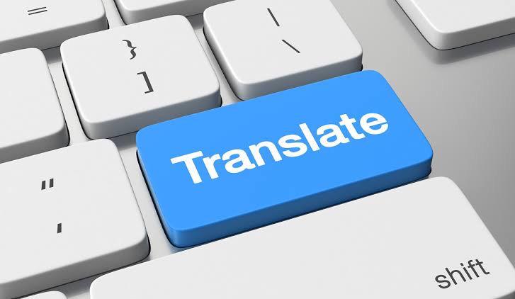 مترجمة فورية لثلاث لغات (فرنسية/ إنجليزية/ عربية)