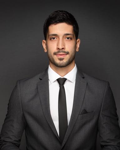 عامر أبو فخر